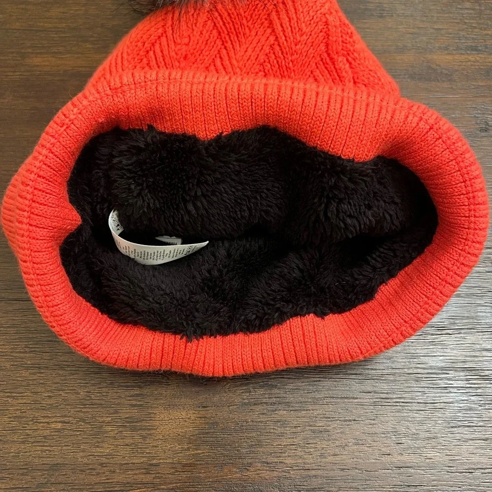 Lululemon Watermelon‎ Red Sherpa Pompom Beanie Soft